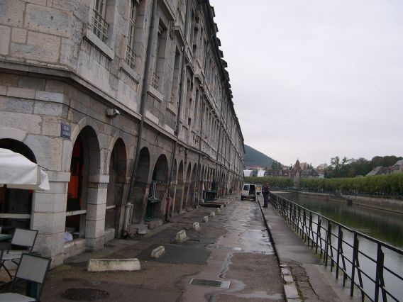  Quai Vauban